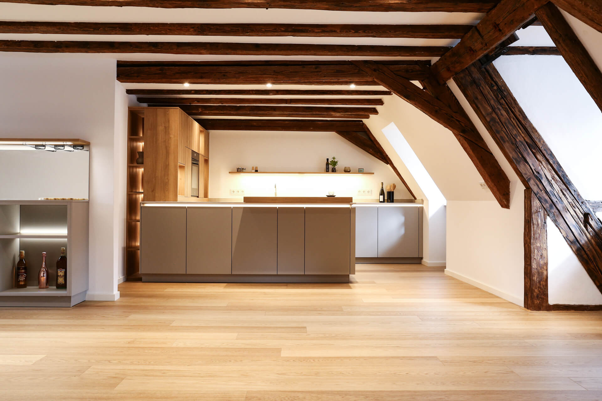 CUVINI Küchenstudio Schwabach U Küche