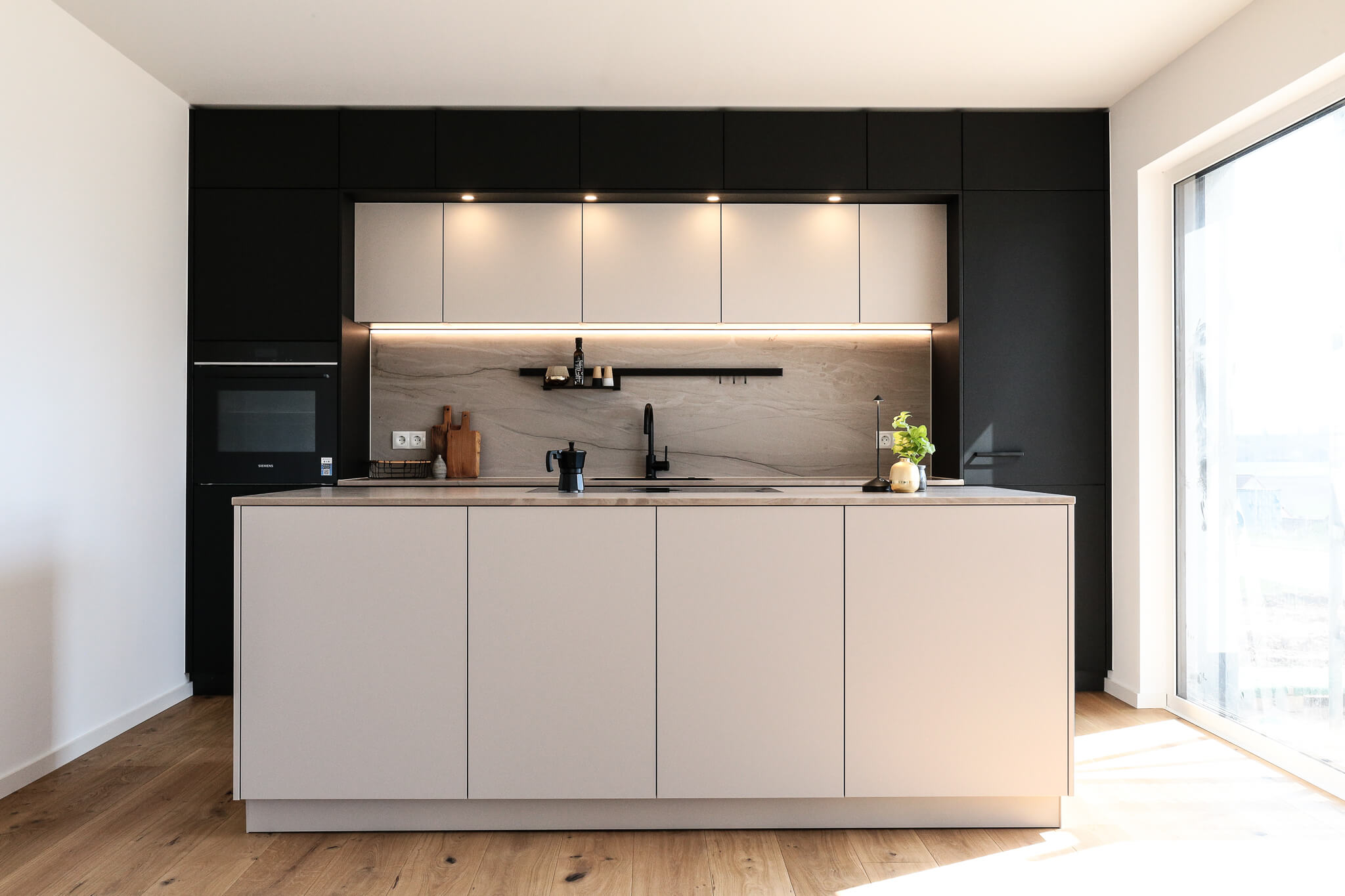 CUVINI Küchenstudio Schwabach U Küche Design